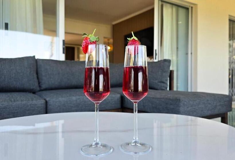 بنسيون Ocean View Villa