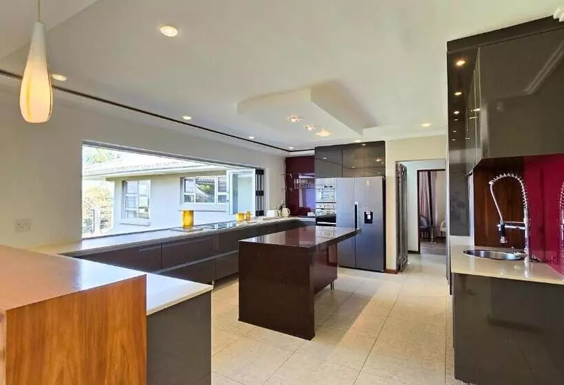ペンション Ocean View Villa