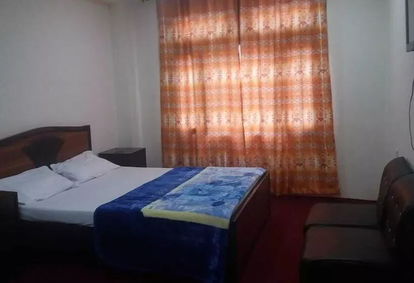 Shalimar Hotel And Restaurant