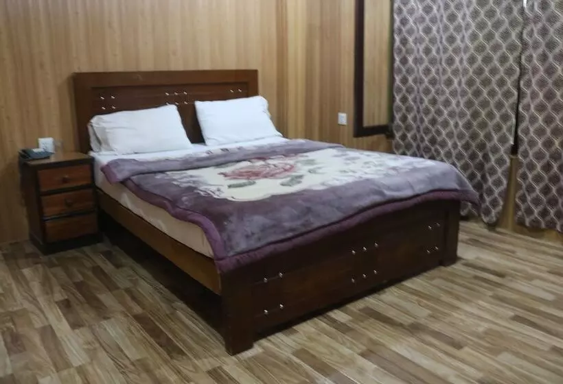 Shalimar Hotel And Restaurant