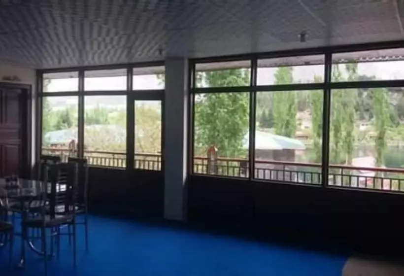 Shalimar Hotel And Restaurant