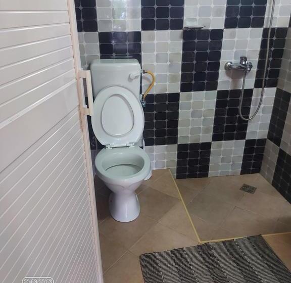 تختخواب و صبحانه Stephane Guest House