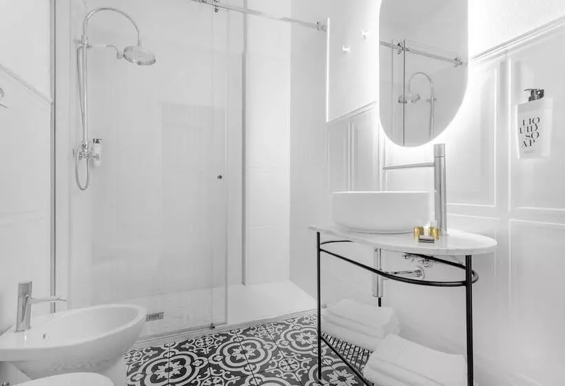هتل Montello Suites Foresteria Lombarda