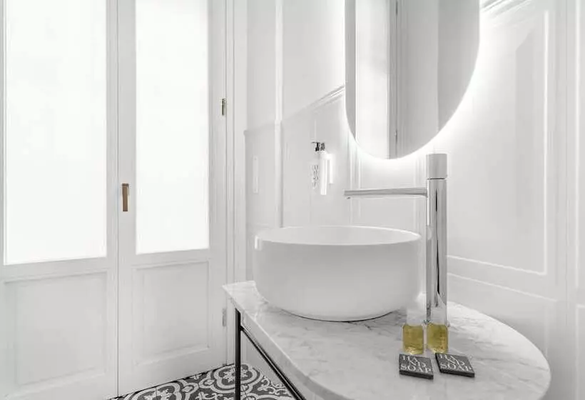 هتل Montello Suites Foresteria Lombarda