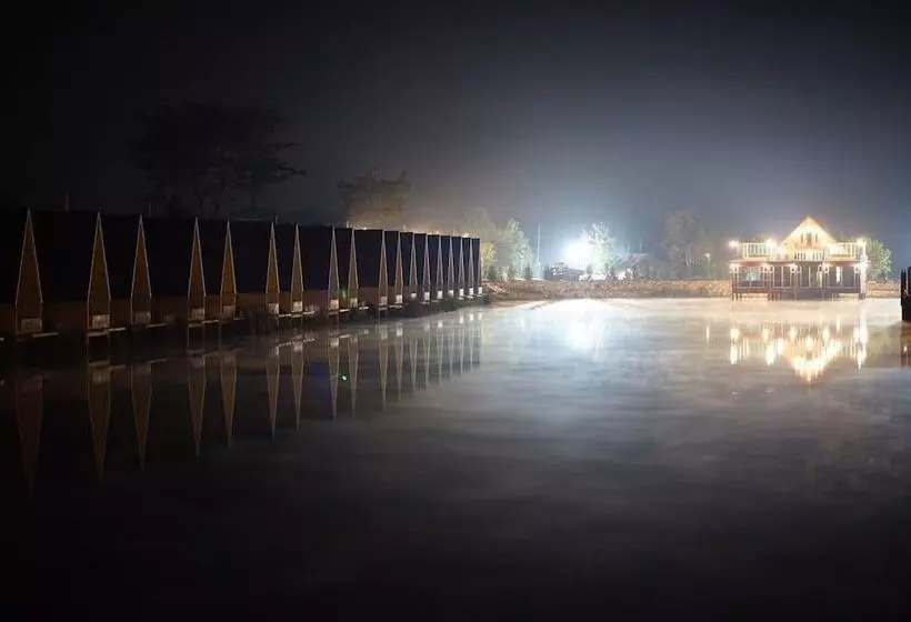 ホテル The Lake Khao Yai