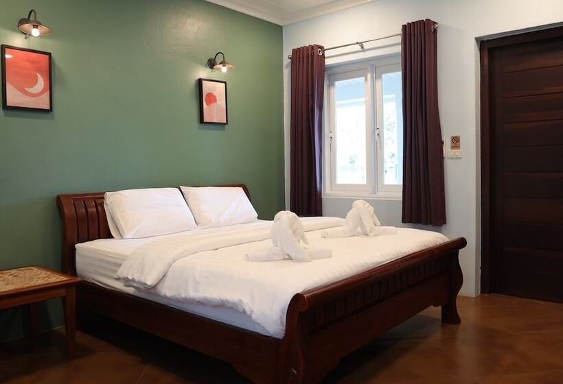 Otel The Lake Khao Yai