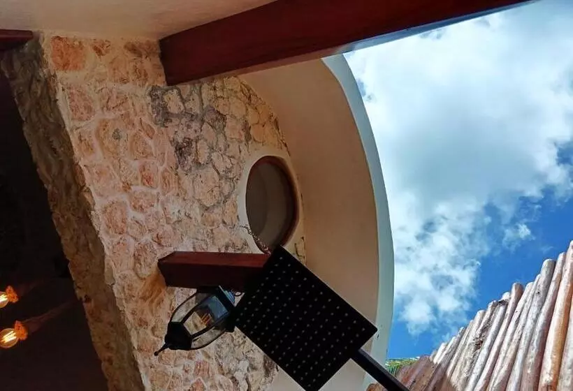 هتل Casitas Nohiyari