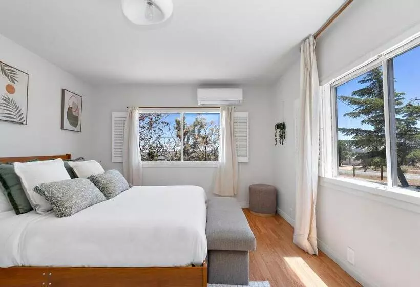 Aamiaismajoitus (B&B) Wind Desert Spirit Pioneertown