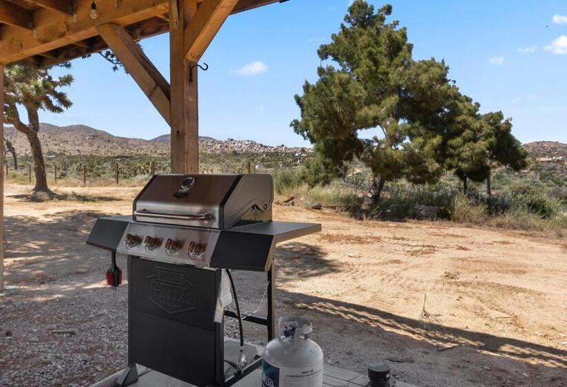 住宿加早餐  Wind Desert Spirit Pioneertown