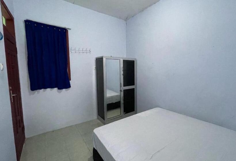 Hotel Spot On 93967 Hasna Guest House Syariah