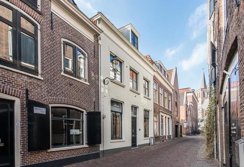 B&b In Negentienvijf