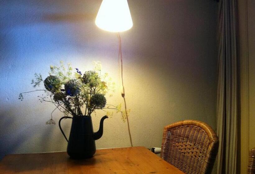 مبيت وإفطار De Bolderie