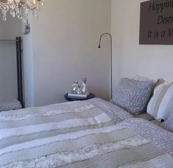 Aamiaismajoitus (B&B) Het Woonrijk