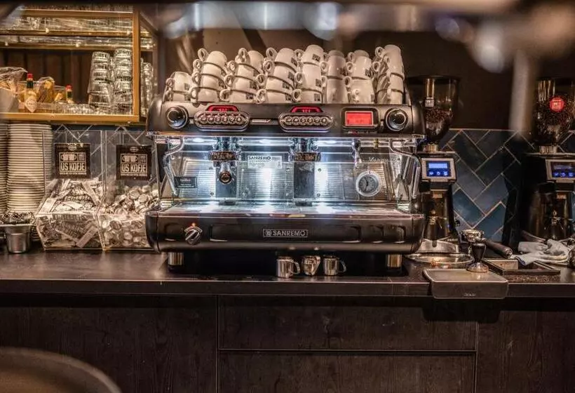 ホテル Grandcafe De Doelen