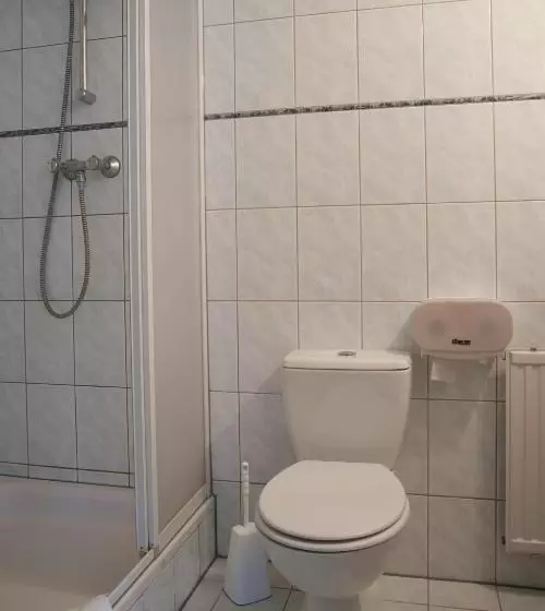 Hotelli Het Gemeentehuis Uithuizen