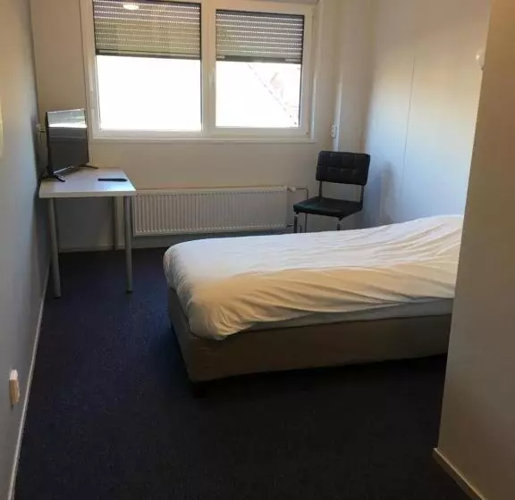Hotelli Het Gemeentehuis Uithuizen