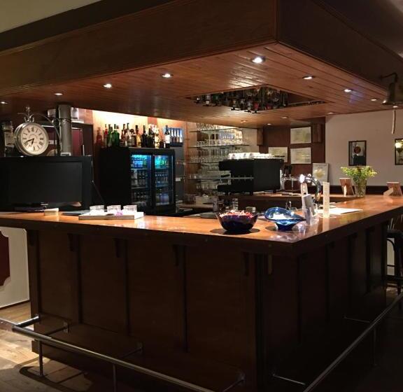 酒店 Het Gemeentehuis Uithuizen