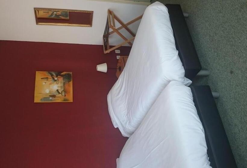 酒店 Het Gemeentehuis Uithuizen