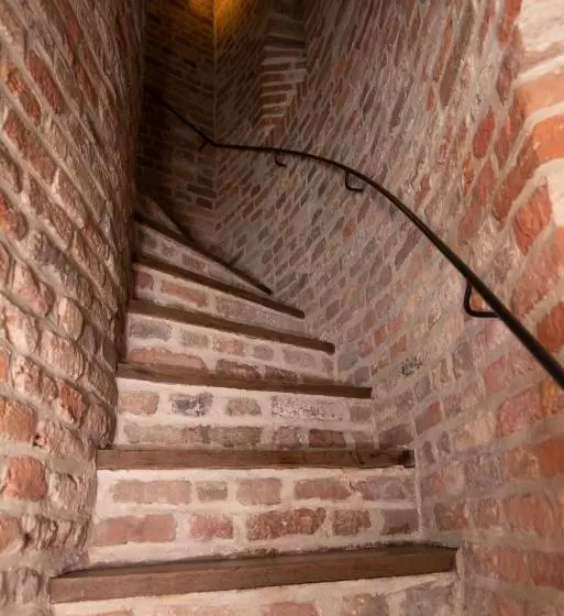 ホテル Kasteel Huis Bergh