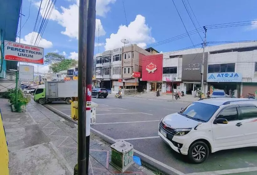 Majatalo Motel Penginapan Sartika