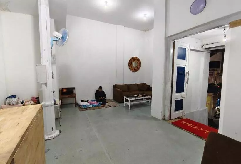 Majatalo Motel Penginapan Sartika