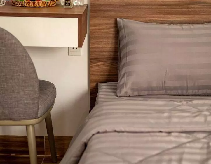 هتل Tân Hoà Homestay Da Nang