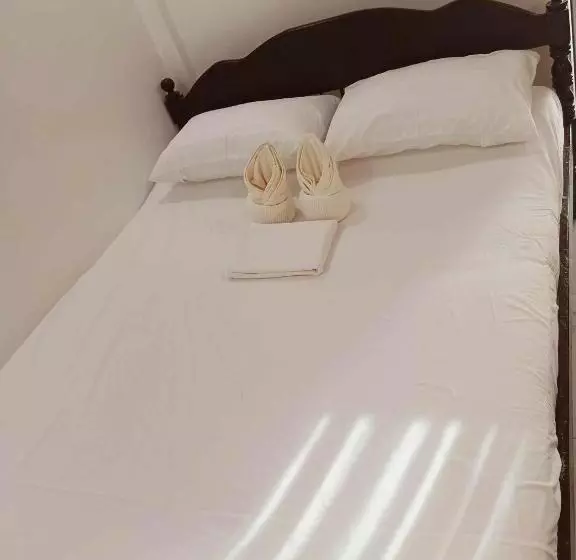 هاستل Kmj Suites