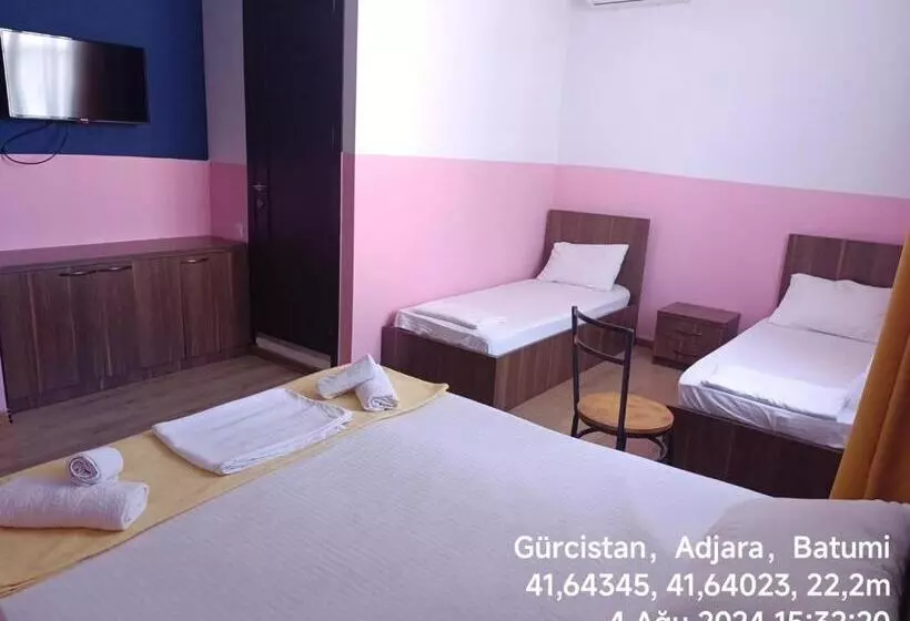 Allaturqa Hotel Hostel