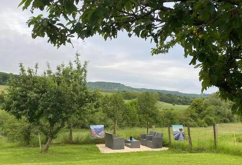 Aamiaismajoitus (B&B) Quad Adventure