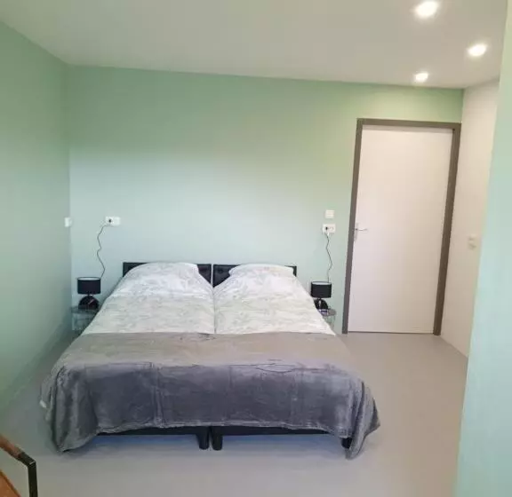 Aamiaismajoitus (B&B) Quad Adventure