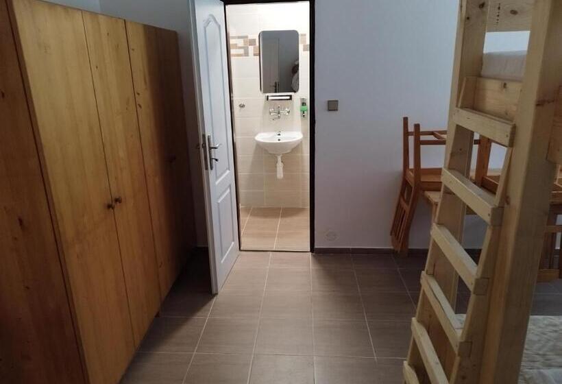 פנסיון Penzion U Lipna