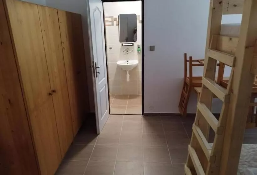 Majatalo Penzion U Lipna