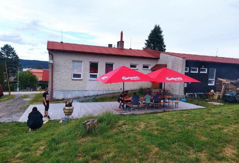 פנסיון Penzion U Lipna