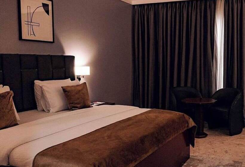 The Metropolitan Hotel Calabar