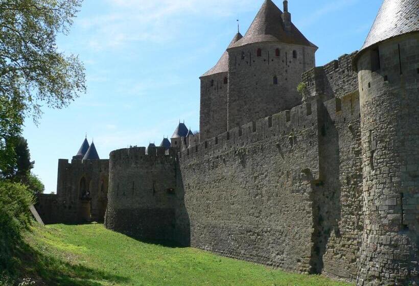 تختخواب و صبحانه La Petite Chambre Du Lac