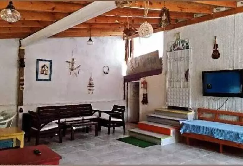Ceylan Apart Avşa