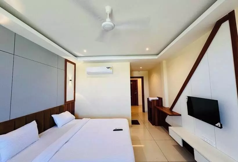 ホテル Radhe Krishna Resort