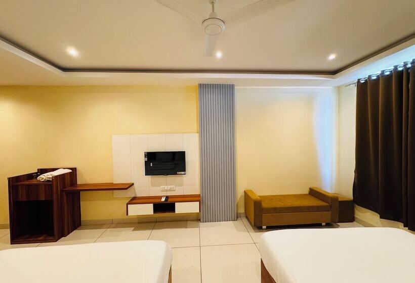 Hotell Radhe Krishna Resort