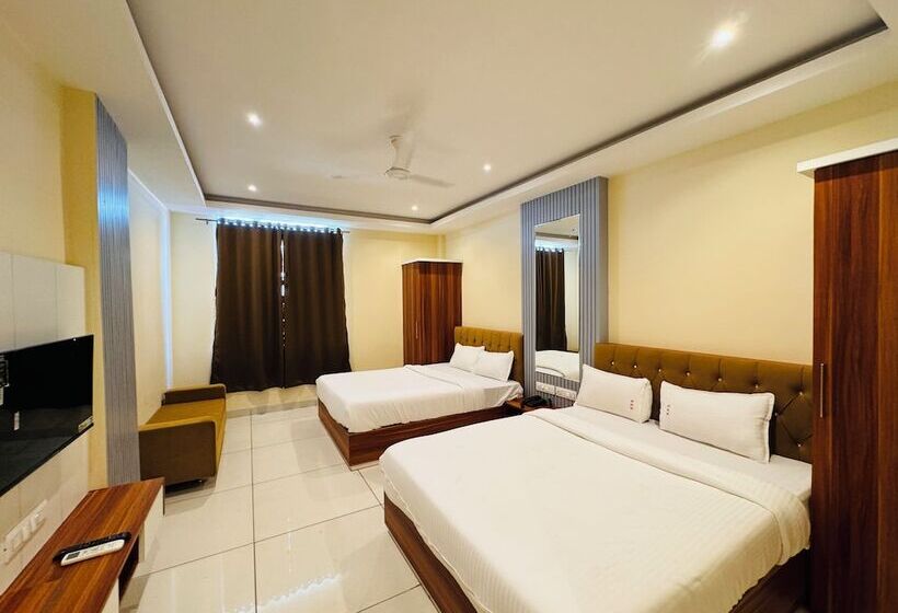 Hotell Radhe Krishna Resort