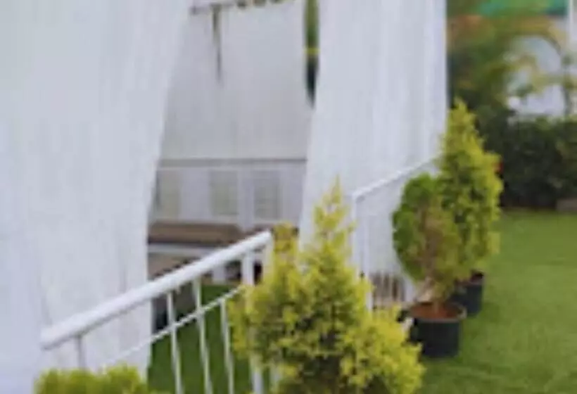 Hotelli Strawberry County