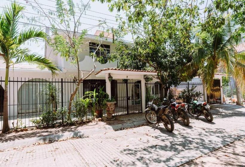 ユースホステル Casa Del Alma