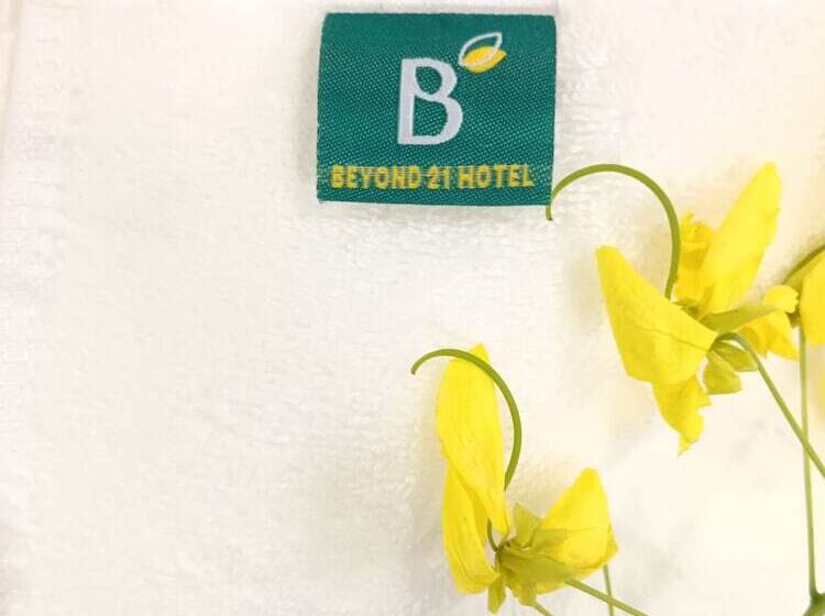 Hotel Beyond 21