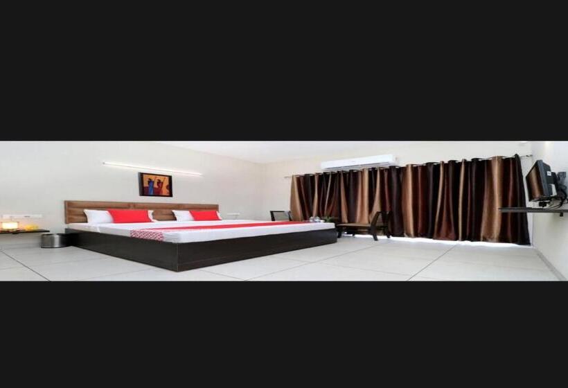 Hotel Oyo Vihan Palace