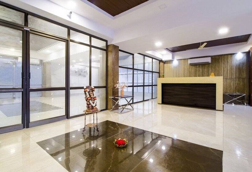 Monday Hotels Swarna S The Capital