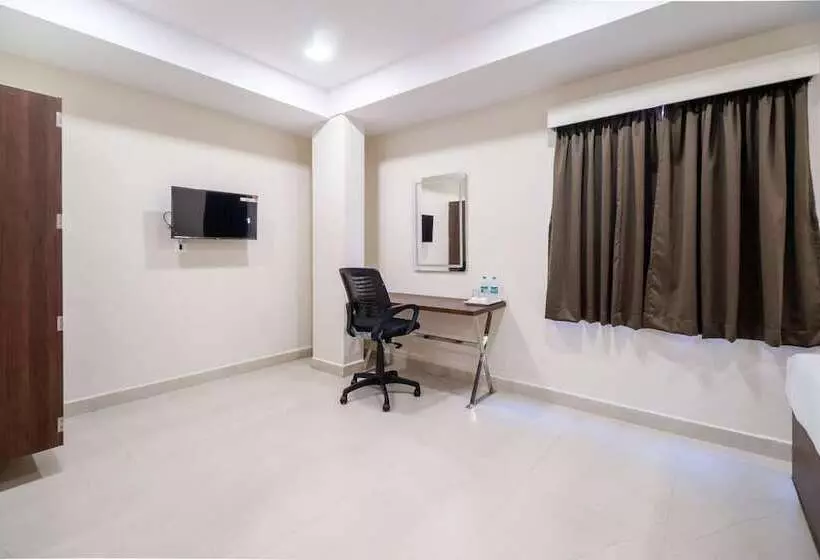 Monday Hotels Swarna S The Capital