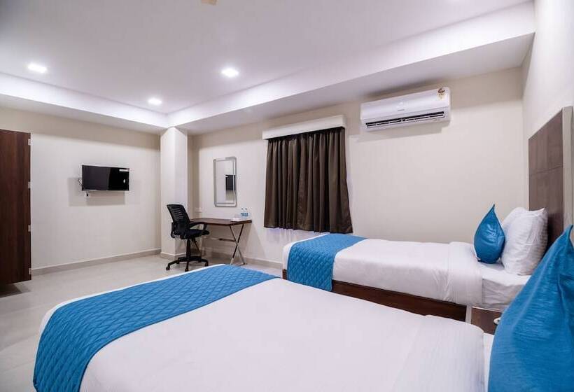 Monday Hotels Swarna S The Capital