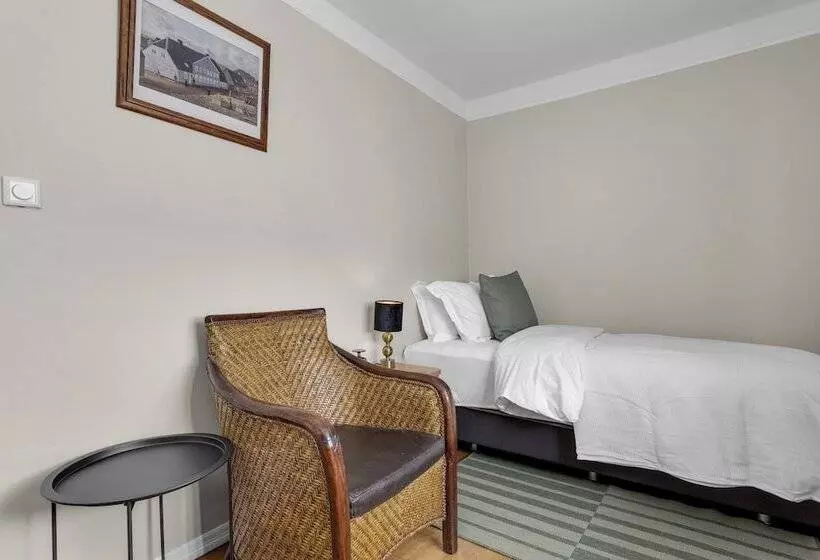 پانسیون Audur Guesthouse
