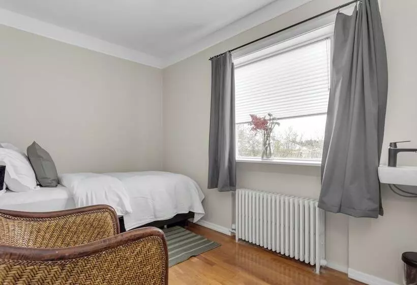 پانسیون Audur Guesthouse