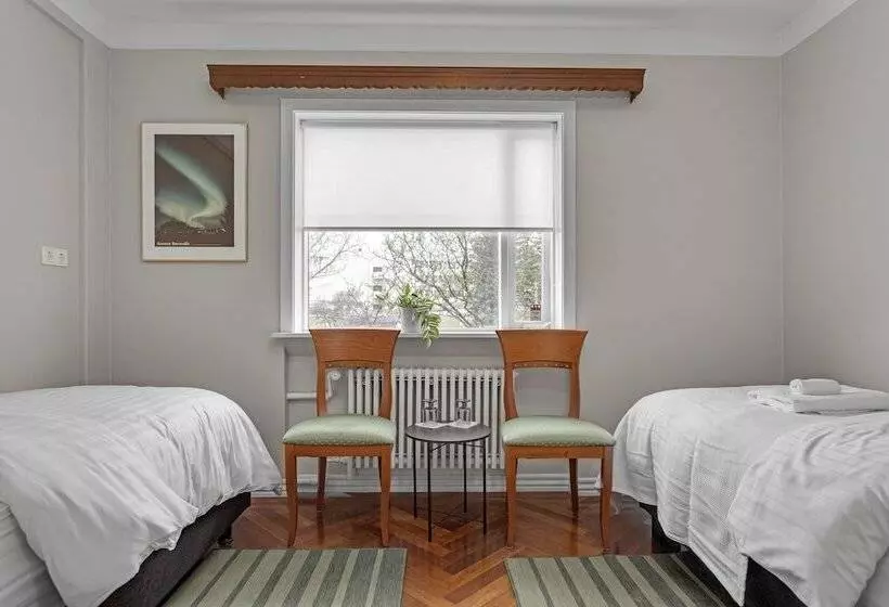 پانسیون Audur Guesthouse