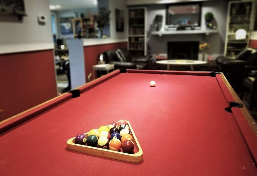 צימר Along River Ridge